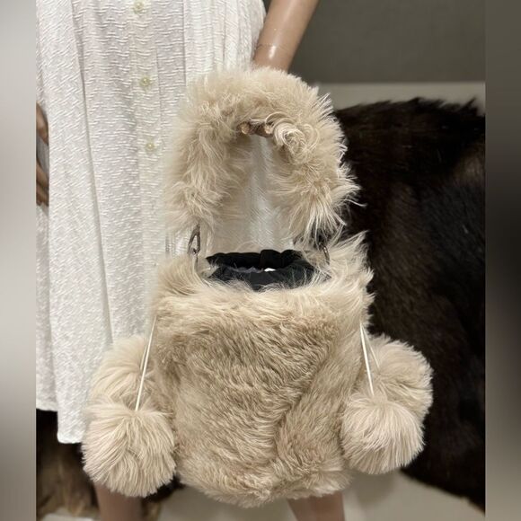 Beige Real Shearling Handmade Drawstring Bucket Bag Includes 4 Fur Balls Charm - Picture 6 of 16